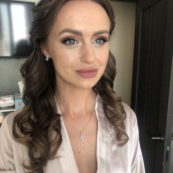 Свадебный образ
                    Перукар-візажист Елена Київ