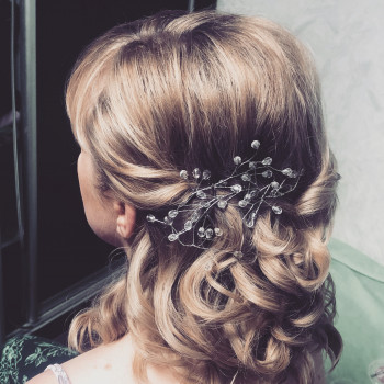 Свадебный образ
                    Перукар-візажист Елена Київ