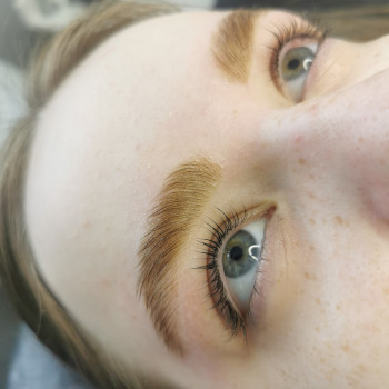 Ламінування брів
                    Салон краси Баттерфляй Одеса