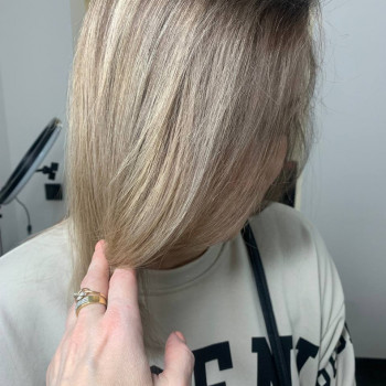 Фарбування волосся
                    Салон красоты Backstage Одесса