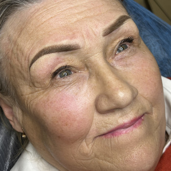 Брови перманент