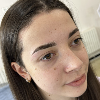 Брови перманент