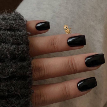 Покриття гель лаком
                    Салон краси Backstage Одеса