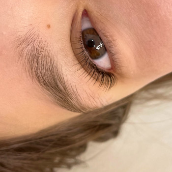 Ламінування вій