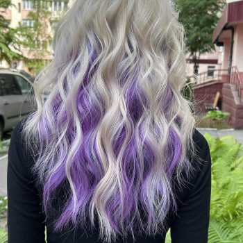 Скрытое окрашивание фиолетовый цвет волос, фото - Салон красоты Fargo