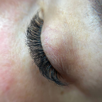 Нарощування вій
                    Салон красоты Backstage Одесса