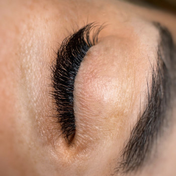 Нарощування вій
                    Салон красоты Backstage Одесса