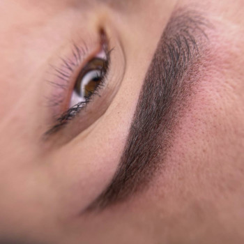 Татуаж бровей
                    Мастер перманентного макияжа Алина Павлоград