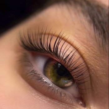 Нарощування вій
                    Лешмейкер Алена Чичковская Одесса