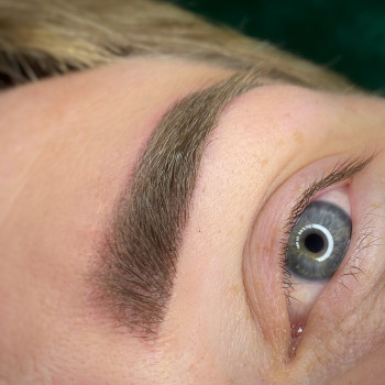 Перманентний макіяж, губи, брови
                    Мастер перманентного макияжа Кристина Днепр