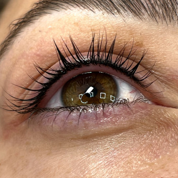 Перманентний макіяж очей ( міжвійка / стрілка )
                    Майстер перманентного макіяжу Снежана Чернігів