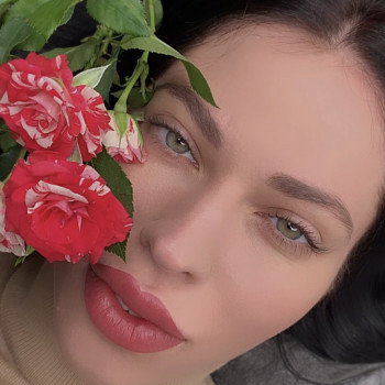 Перманент губ одразу після процедури