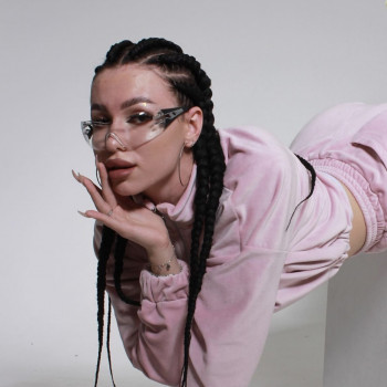 Брейди, коси з канікалоном
                    Парикмахер-стилист Валерия Одесса