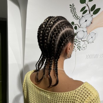 Брейди, коси з канікалоном
                    Парикмахер-стилист Валерия Одесса