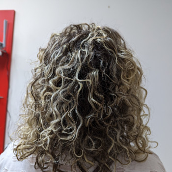 Біозавивка освітленого тонкого волосся, фото - Парикмахер-стилист Ольга Захиди