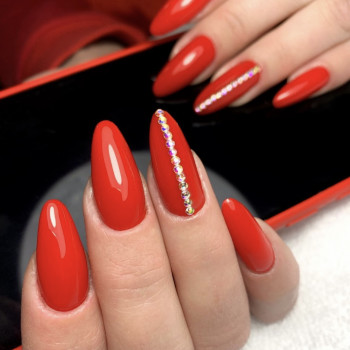 Фото з портфоліо майстра Олена Албеско (майстер манікюру, Київ)