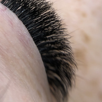 Нарощування вій:
Макрозйомка