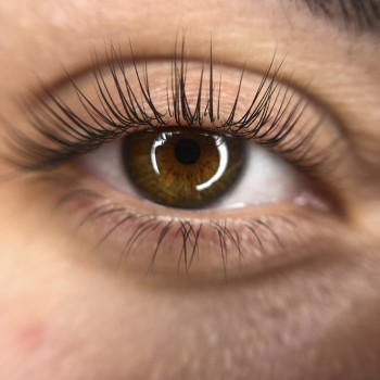 Ламінування вій