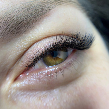 Нарощування вій
                    Лешмейкер Марія Днепр