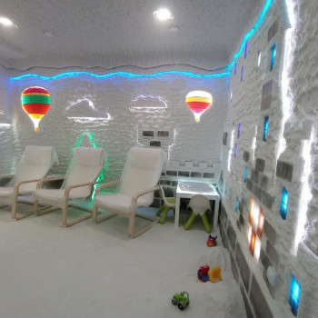 Парний масаж в Соляній кімнаті
                    Масажний салон Terra SPA Вишневе