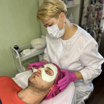 Догляд за типом шкіри
                    Косметолог-естетист Наталія Бориспіль