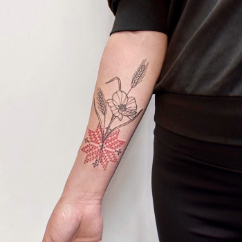 Тату на предплечье мак патриотическая, фото - Тату мастер Лана