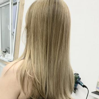 Фарбування балаяж
                    Перукар-колорист Светлана Київ