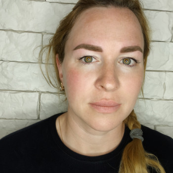 Пудрові брови. Мінеральні пігменти.