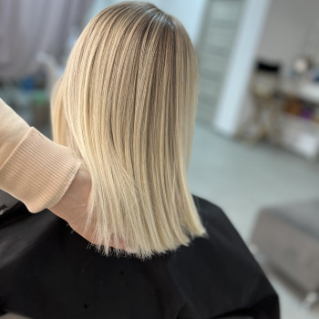 Сложное окрашивание
                    Перукар-колорист Ирина Вишневе