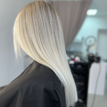 Сложное окрашивание
                    Перукар-колорист Ирина Вишневе