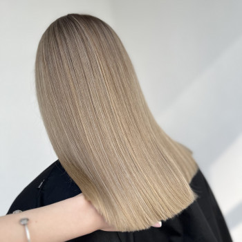 Сложное окрашивание
                    Перукар-колорист Ирина Вишневе