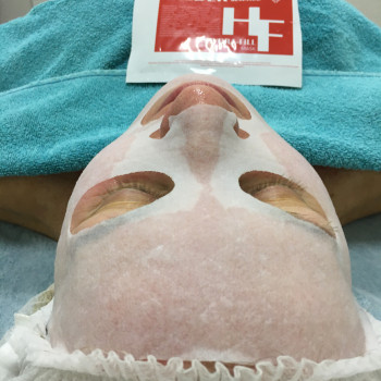 Тканевая маска