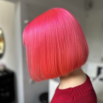Жіноча стрижка рожевий колір волосся фарбування, фото - Салон краси Pro Kolir