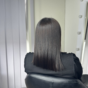 Кератинове вирівнювання
                    Тритментолог Юлія Киев