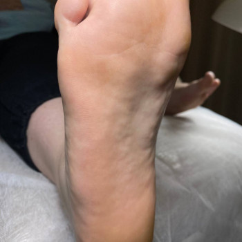 Подологічний педикюр
                    Майстер манікюру Вікторія Кам'янське