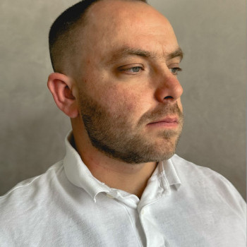 Чоловіча стрижка бокс коротка, фото - Барбер Максим Цісар