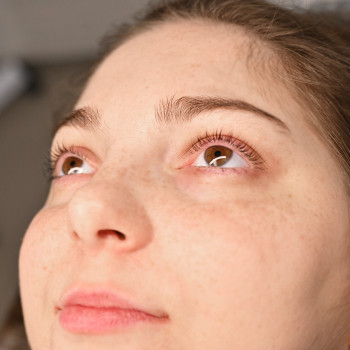 Ламінування вій
                    Салон красоты Savage Киев