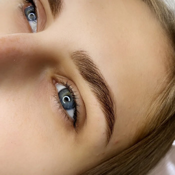 Фарбування хною