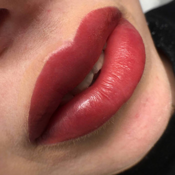 Перманентний макіяж губ
                    Мастер перманентного макияжа  Харьков