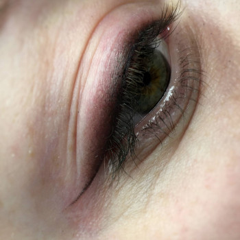 Стрілка з розтушованням