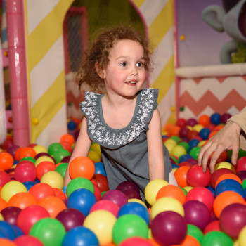 Дитяча фотосессія
                    Фотограф Віталій Киев