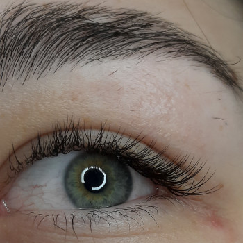 Нарощування вій
                    Лешмейкер Julia Бровары