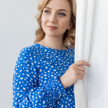 Макияж и прическа для фотосессии
                    Майстер з нарощування волосся Елена Київ