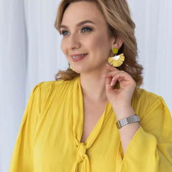 Макияж и прическа для фотосессии
                    Майстер з нарощування волосся Елена Київ