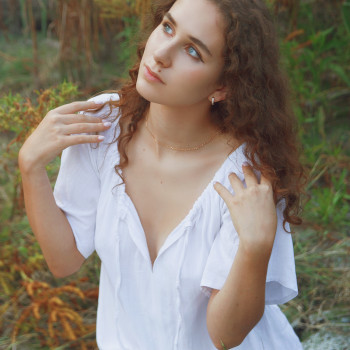 фотосессия на природе, фотосессия в рубашке, фотосессия для девушки