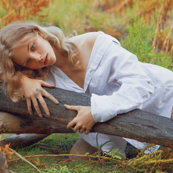 фотосессия на природе, фотосессия в рубашке, фотосессия для девушки