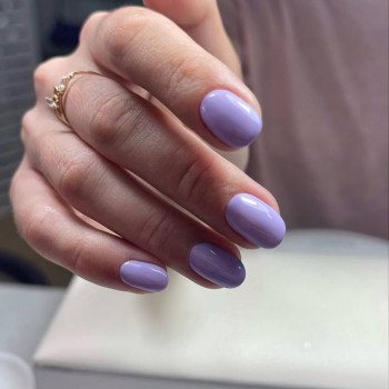 Однотонный (монохромный) маникюр лавандовый, фото - Мастер маникюра Елена Малюк