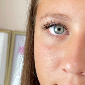 Фото з портфоліо салону Art Glamour (навчальний центр, Житомир)