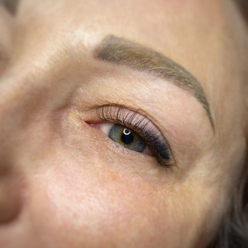 Нарощення вій класичне
                    Тату майстер Маргарита Дніпро