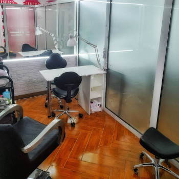 оренда для майстрів манікюру/педикюру